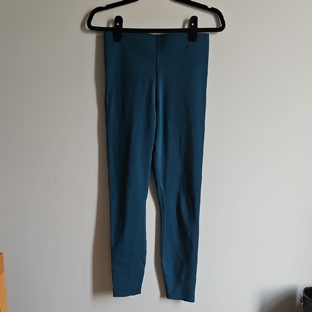 2/$20 Nike - Dri-FIT Teal Active Leggings - Size Medium
